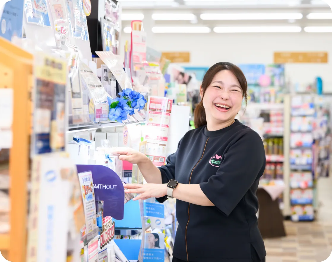 店舗で働くスタッフ
